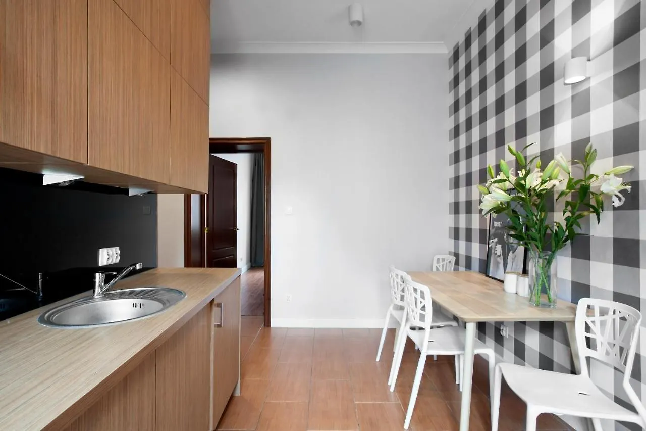 Elite Apartments Hard Rock Old Town Suite غدانسك