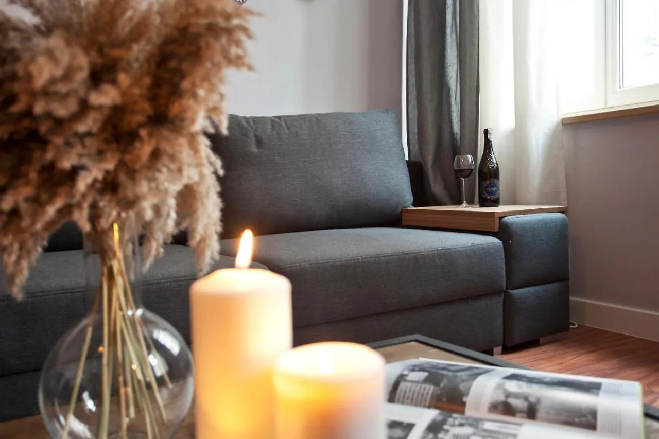 Elite Apartments Hard Rock Old Town Suite غدانسك